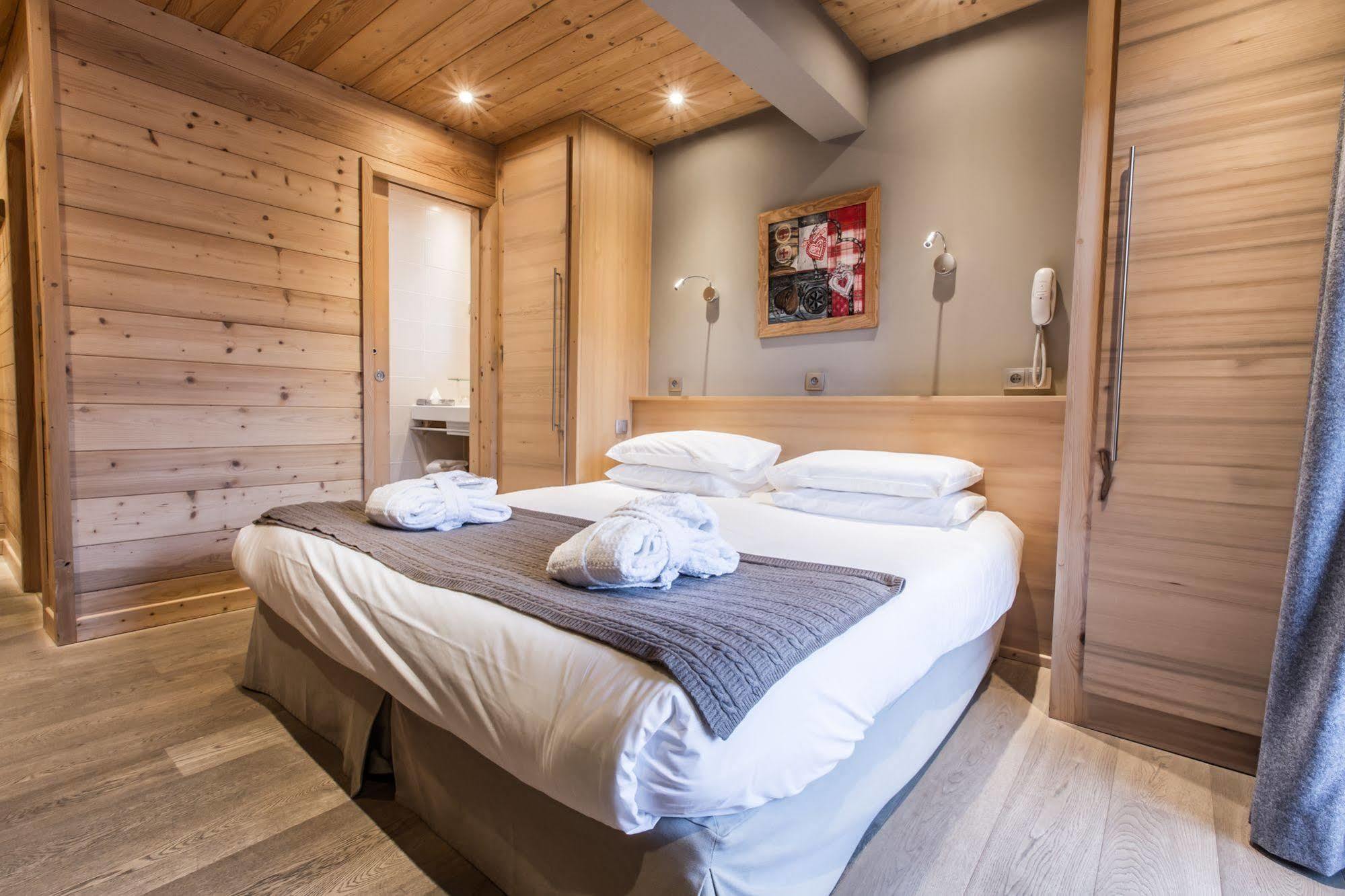 Hotel Spa Crychar Les Gets Bagian luar foto